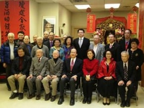 劉志攻新春拜會蒙特婁傳統僑社