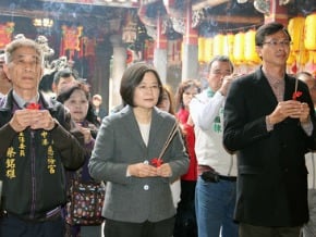 游支持蘇會江 小英籲江先調整