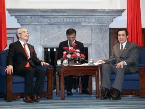 總統：參考韓國大企業發展經驗