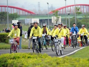 台灣三美 大陸直銷團喊「讚」
