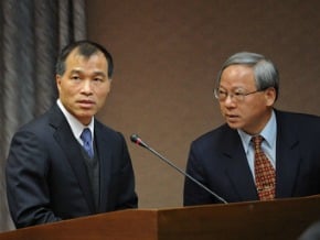 交長：國內機票調漲年底前完成