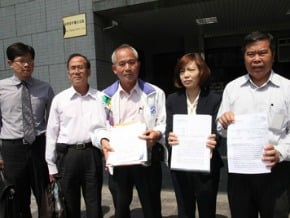 台中議會亮票開庭 議員聲援