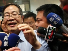 李朝卿送監院調查並停職 民選首長首例