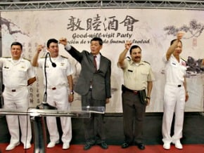 海軍支隊訪瓜國 媒體顯著報導