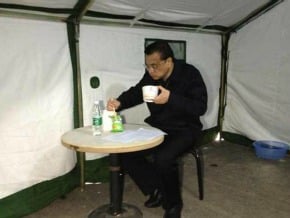 李克強災區吃早餐 榨菜公司股票受熱捧