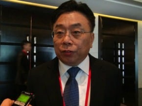 台企聯改選 郭山輝連任會長