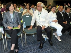 蔡英文：陳水扁自己要多做努力