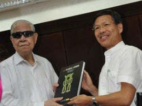 許文龍談太好命 李登輝：不懂民間疾苦