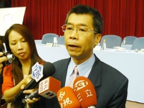 蔡明介：對合併晨星案有信心