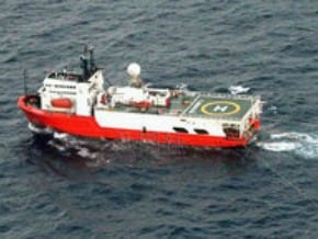 日媒：外籍船隻駛入釣魚島附近海域 中文作答