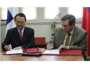 台灣與巴拿馬簽署供水計畫捐贈