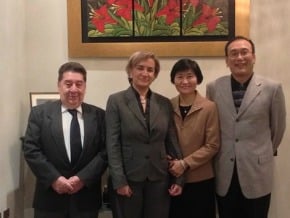 劉德立款宴巴拉圭外長