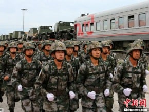 中國俄羅斯展開和平使命反恐軍演