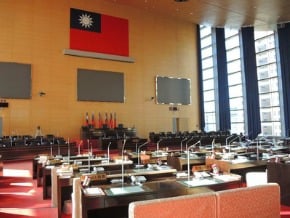 中市議會秘書長涉貪 收押禁見