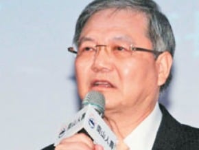杜英宗：鞋丟完了 國家也不會進步