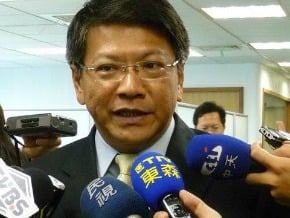 角逐屏縣長 綠月中提名潘孟安