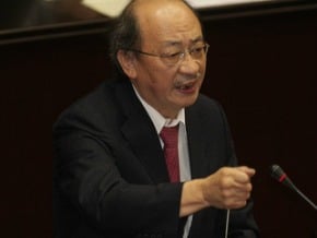 助練成瑜插手假釋案？ 柯建銘要告