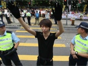 港府：不能容忍騷擾陸客行為