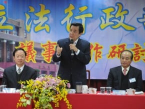 特別費案 藍委面嗆馬：好命才沒被判刑<br />駁廖正井 馬：天天堅守司法獨立原則