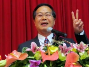 李朝卿動員施壓內政部 10號遞復職申請書