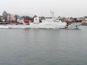 海軍海巡出動 搜馬航失聯機