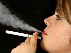 電子菸爭議多 美FDA將立法管制