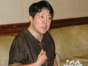 謝啟大鬥名嘴 砲轟王建?