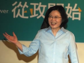 綠號召「民主小草」 無償輔選