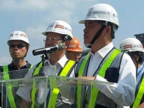 郝宣布雙子星案廢標 由北市府自建