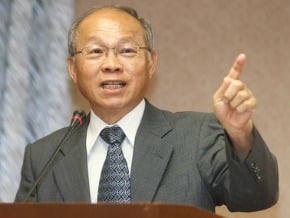 任用郭冠英惹議 省政府明年度預算遭全刪