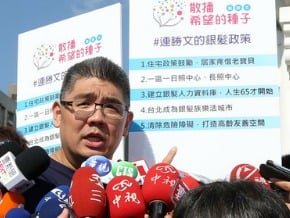 連打危機牌：敗選衝擊產業<br />柯譏產品太差 很難賣
