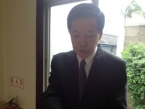 費鴻泰：林慶隆與台大串供 應知所進退