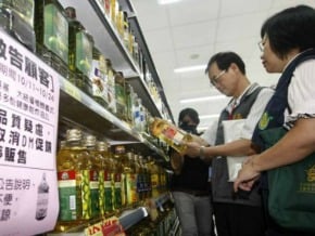 食安風暴牽動藍綠選情