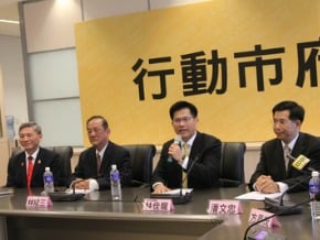 林陵三 接中市副市長<br />70歲退休交長 曾涉弊案 林佳龍挺他
