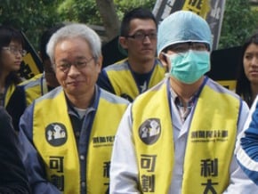 罷免蔡正元 連署書送選委會