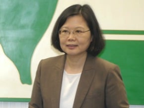 民進黨還在台灣嗎？