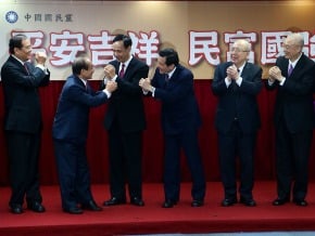 馬朱王同台團拜 馬英九提醒注意黨核心價值