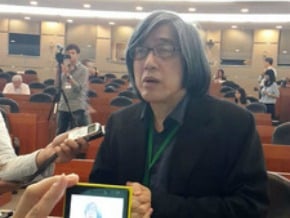 0.01%的重量 詹宏志不忍責怪曾銘宗