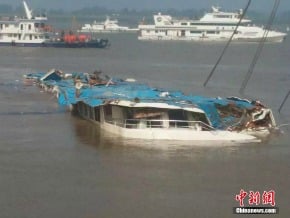 長江船難 罹難增至97人