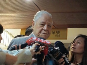 郭正亮撰文批李登輝 台聯：傷口灑鹽