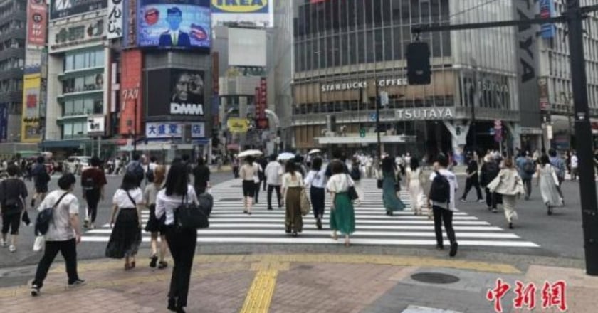 東京日增病例首破3萬例 疫情警戒級別已調至最高