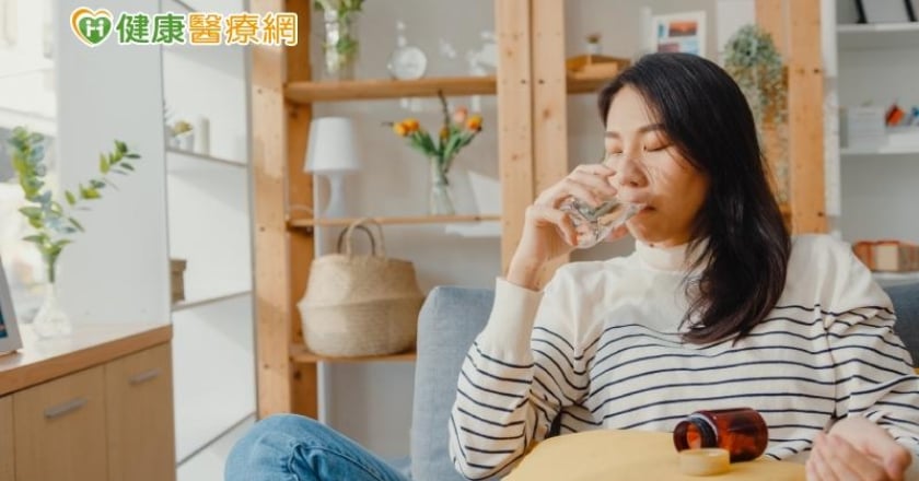 胃痛就吃胃乳、胃散?醫解析3大傳統胃藥:恐致高血壓、結石