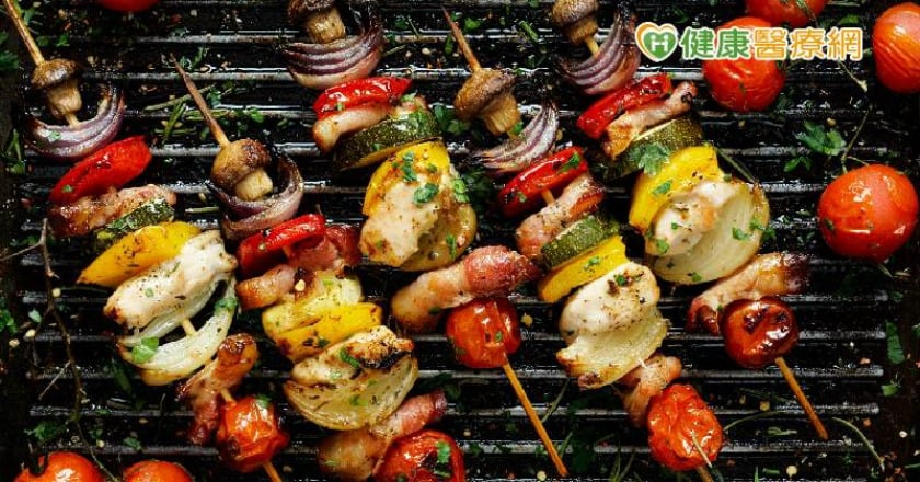 月餅、烤肉這樣吃 營養師教你不發胖