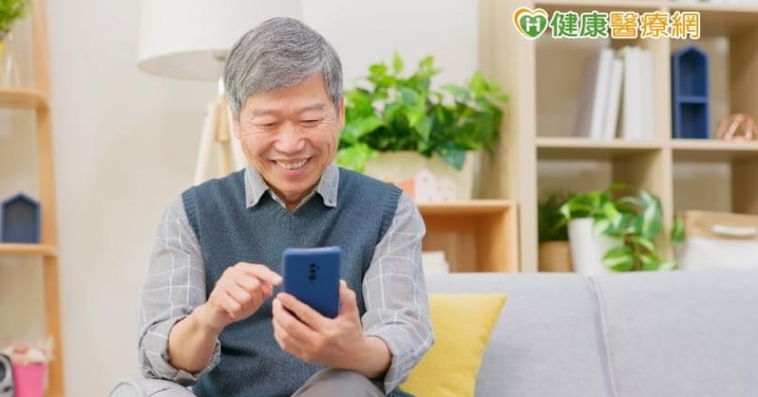 長輩身體功能評估 用LINE嘛ㄟ通