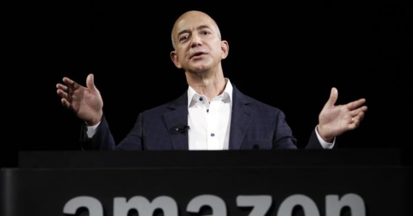 上太空兩週前 貝佐斯卸任亞馬遜CEO