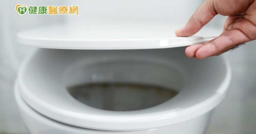 從大便顏色了解腸胃道疾病 4顏色是「警訊」快自我檢視!