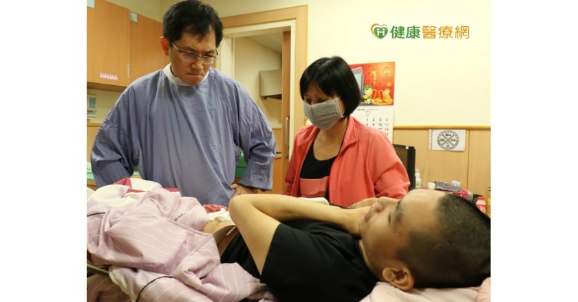 腸道造口袋未貼合　易使皮膚發炎照護難