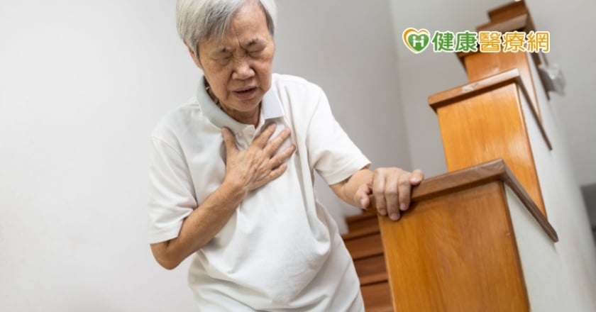 中年婦頭暈長達十年 就醫才知患罕見「出血性血管增生症」