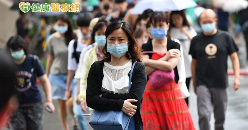 目前台灣防疫有效嗎?專家:輕症居隔反而有所「耽誤」