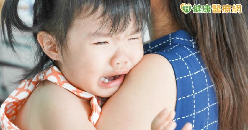 2~3歲孩子開學哭不停? 醫教5招分離焦慮調適法